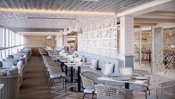 Aquamar Kitchen features Mediterranean-inspired dishes, from energising breakfasts to balanced lunches, in a chic seaside ambiance.