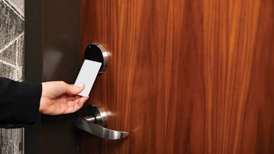 Security flaw in Dormakaba's Saflok locks lets attackers use cloned keycards to access millions of hotel rooms worldwide.