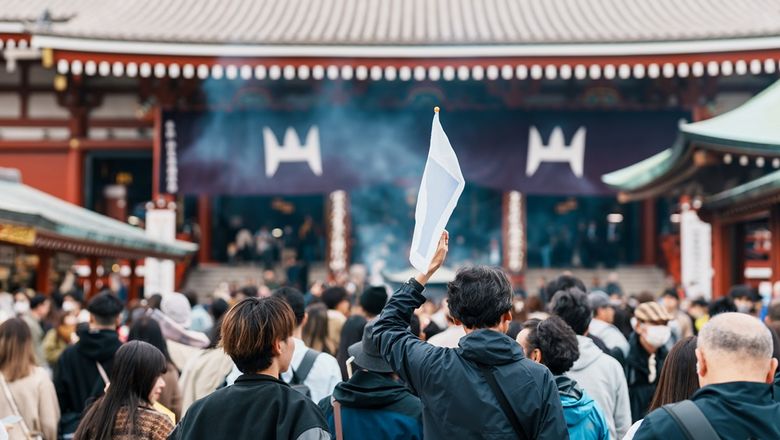 International visitors coming to Japan in February jumped 89% from a year earlier to 2.78 million people, according to the Japan National Tourism Organization (JNTO).