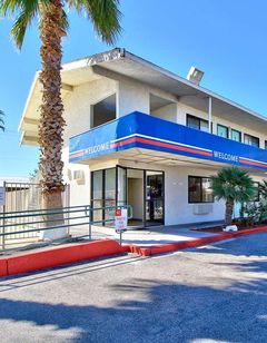 Motel 6 Nogales